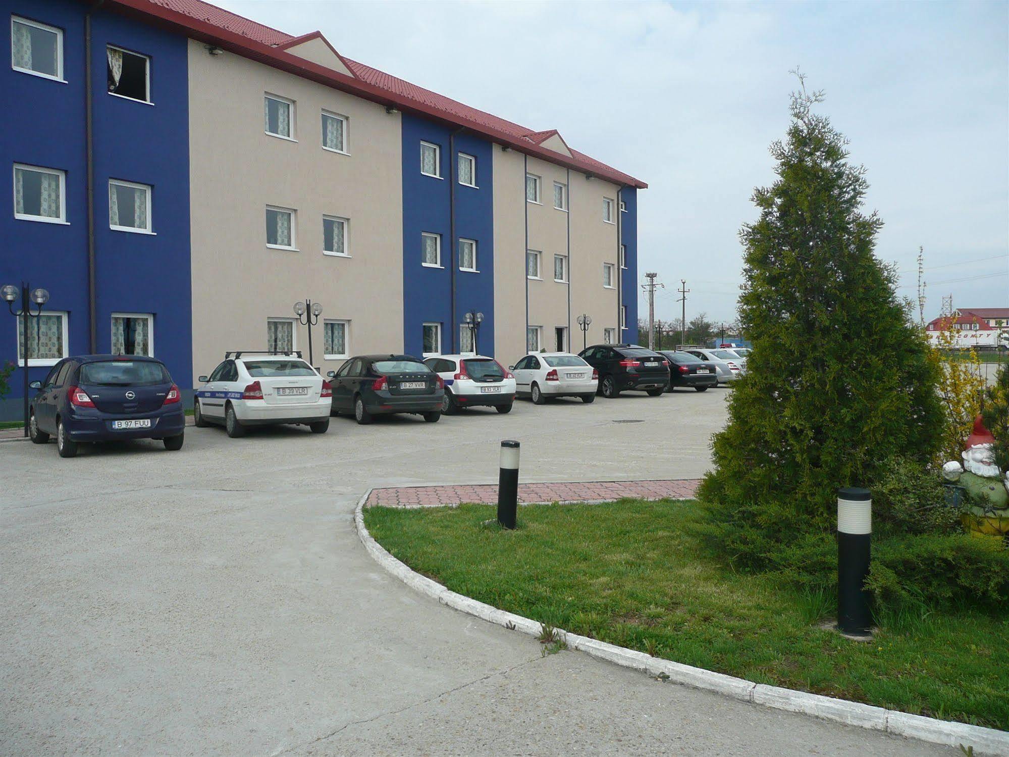 Iris Hotel Bors Esterno foto
