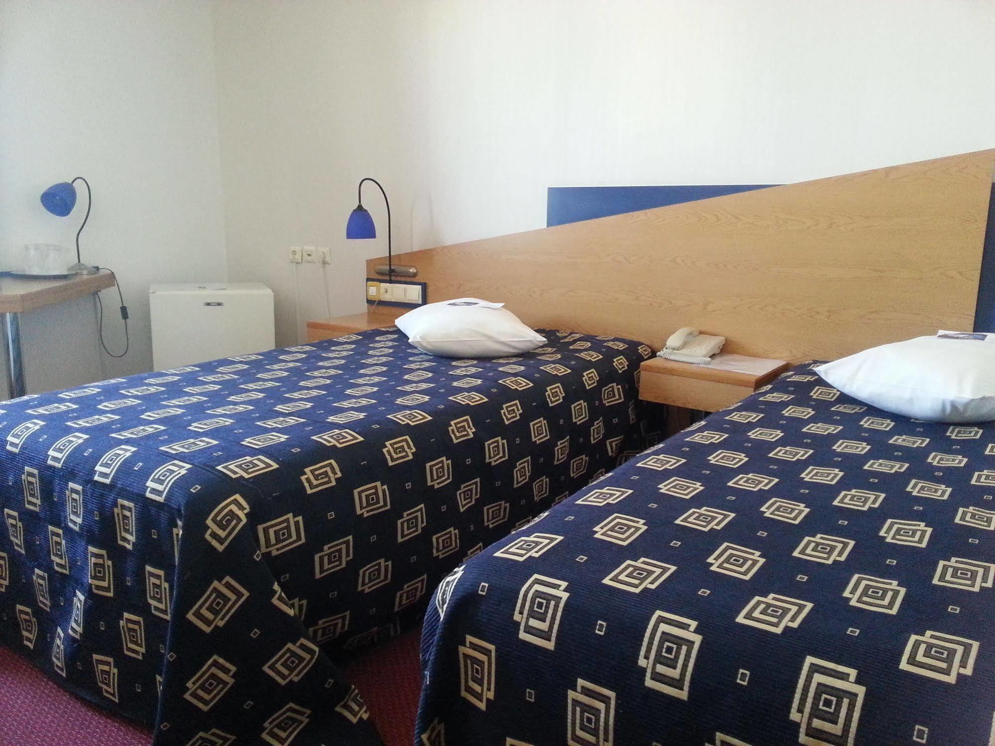 Iris Hotel Bors Esterno foto
